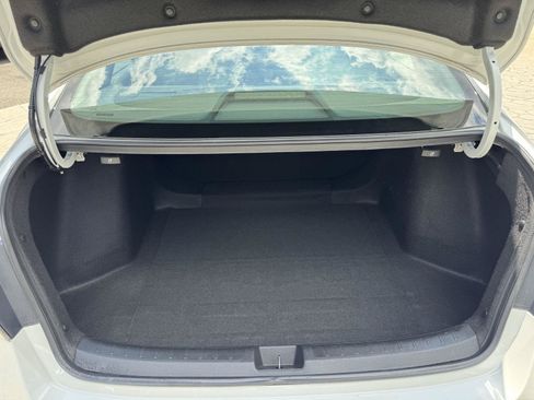 Used 2022 Honda Civic Touring image 13