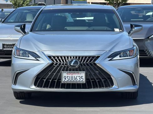 Certified 2025 Lexus ES 300h w/ Premium Package FWD image 10