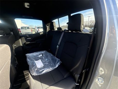 New 2026 Chevrolet Colorado LT image 26