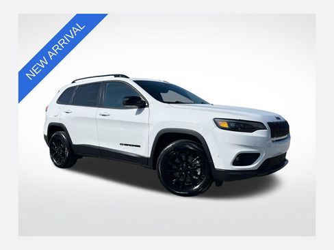 Used 2023 Jeep Cherokee Altitude Lux w/ Lux Elite Package AWD/4WD image 1