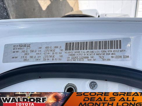 Used 2018 RAM 3500 Tradesman w/ Chrome Appearance Group image 36