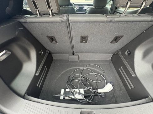 Used 2023 Chevrolet Bolt EUV LT FWD image 33