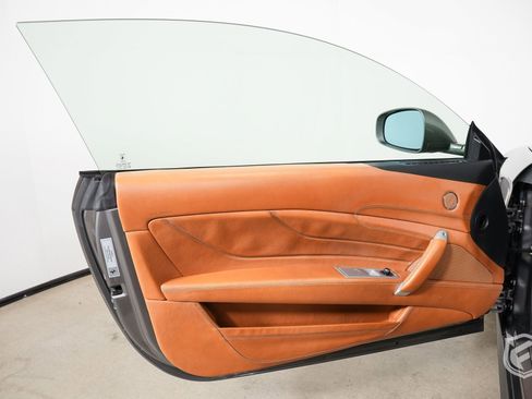 Used 2012 Ferrari FF image 13