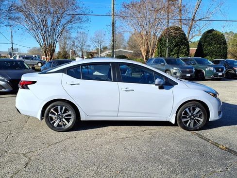 New 2025 Nissan Versa SV w/ Trunk Package image 10