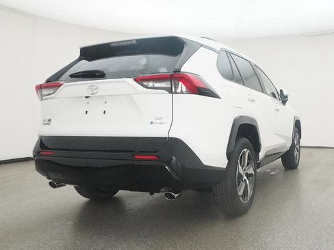 New 2025 Toyota RAV4 SE image 20