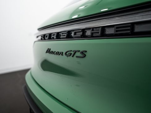 Certified 2023 Porsche Macan GTS AWD/4WD image 28