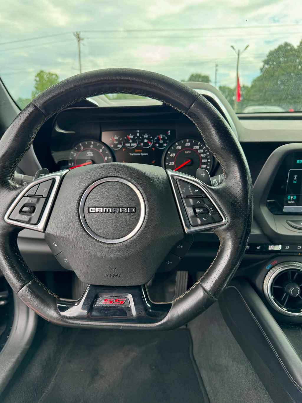 Used 2016 Chevrolet Camaro SS RWD image 15