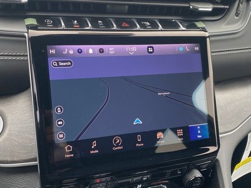 New 2025 Jeep Grand Cherokee Limited image 3