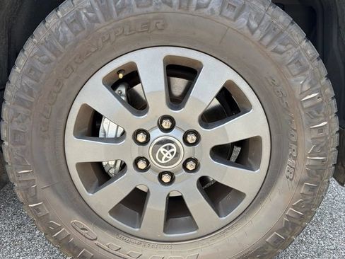 Used 2025 Toyota Land Cruiser w/ Premium Package AWD/4WD image 11