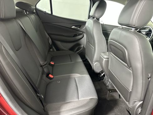 Used 2023 Buick Encore GX Preferred w/ Cold Weather Comfort Package AWD/4WD image 28