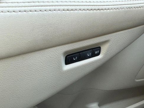 Used 2017 Nissan Murano SL w/ SL Technology Package image 16