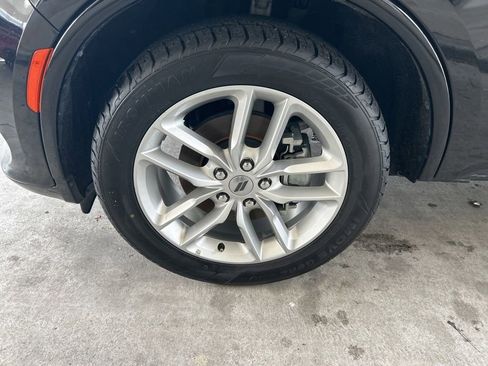 Certified 2023 Dodge Durango GT image 13