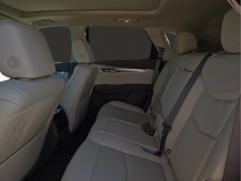 Used 2021 Cadillac XT5 Premium Luxury AWD/4WD image 9
