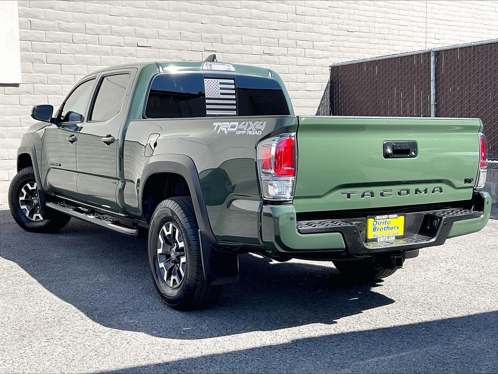 Used 2021 Toyota Tacoma TRD Off-Road w/ TRD Premium Off Road Package AWD/4WD image 10