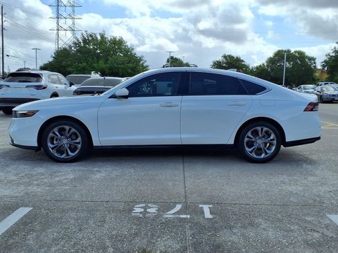 Used 2023 Honda Accord EX image 22
