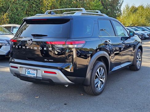New 2025 Nissan Pathfinder SL w/ Cargo Package image 5