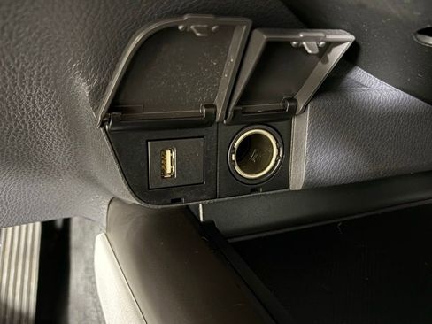 Used 2023 Toyota Camry LE image 27