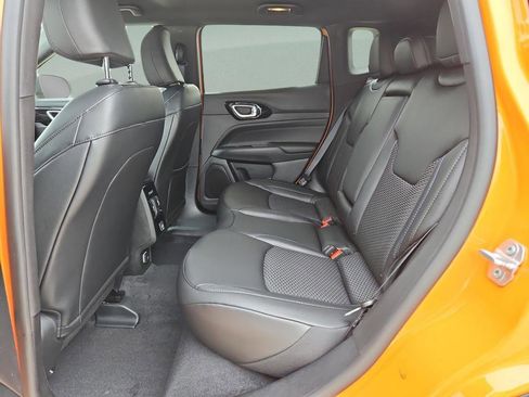 New 2026 Jeep Compass Latitude AWD/4WD image 22
