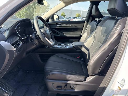 Used 2026 INFINITI QX60 Luxe w/ Cargo Package AWD/4WD image 21