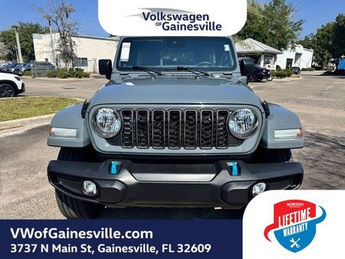 Used 2024 Jeep Wrangler Sport S image 2