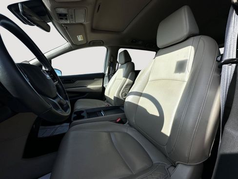 Used 2020 Honda Odyssey EX-L image 10