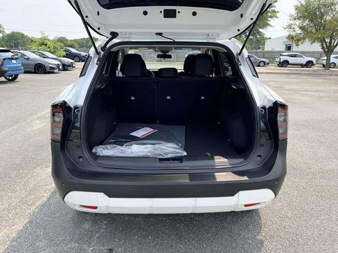New 2026 Nissan Kicks SV w/ Cold Weather Package FWD image 12