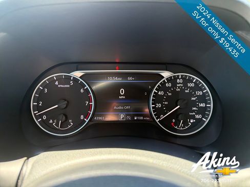 Used 2024 Nissan Sentra SV FWD image 18