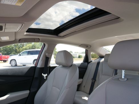 Used 2023 Honda Accord Touring image 28