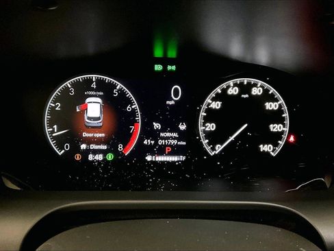 Used 2025 Honda HR-V LX image 19