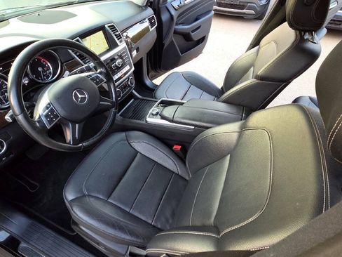 Used 2015 Mercedes-Benz ML 350 4MATIC image 28