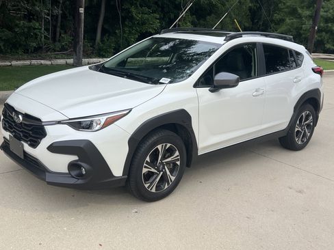 Used 2024 Subaru Crosstrek 2.0i Premium AWD/4WD image 5
