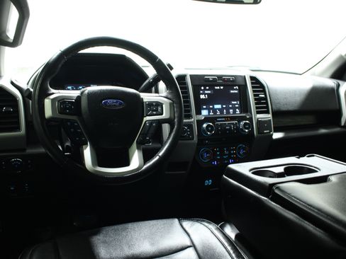 Used 2018 Ford F150 Lariat AWD/4WD image 2