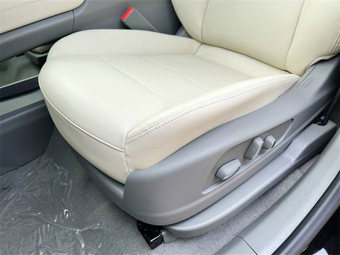 New 2025 Cadillac XT5 Premium Luxury image 20