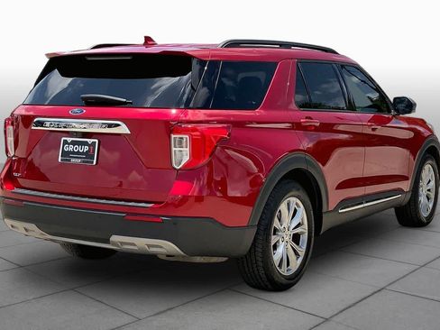 Used 2020 Ford Explorer XLT w/ Equipment Group 202A RWD image 13