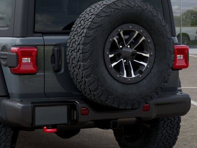New 2026 Jeep Wrangler Unlimited Rubicon w/ Xtreme 35 Tire Package AWD/4WD image 13