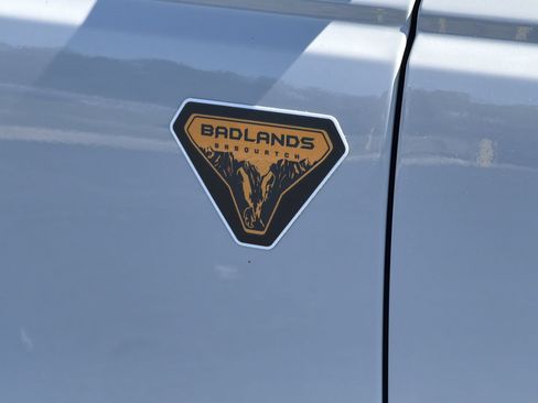 New 2026 Ford Bronco Badlands AWD/4WD image 34