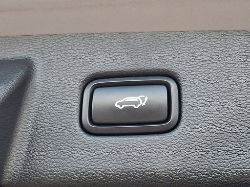 Certified 2022 Kia Telluride EX w/ EX Premium Package image 33