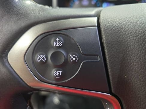 Used 2018 Chevrolet Silverado 1500 LT w/ All Star Edition AWD/4WD image 18