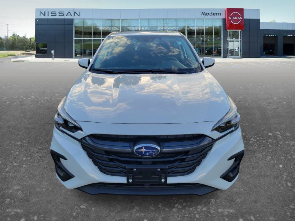 Used 2025 Subaru Legacy Premium AWD/4WD image 2