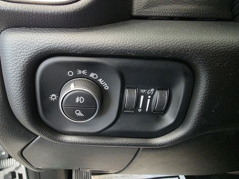 New 2026 RAM 2500 Laramie w/ Night Edition AWD/4WD image 15