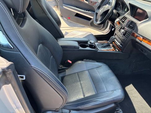 Used 2010 Mercedes-Benz E 550 Coupe image 16