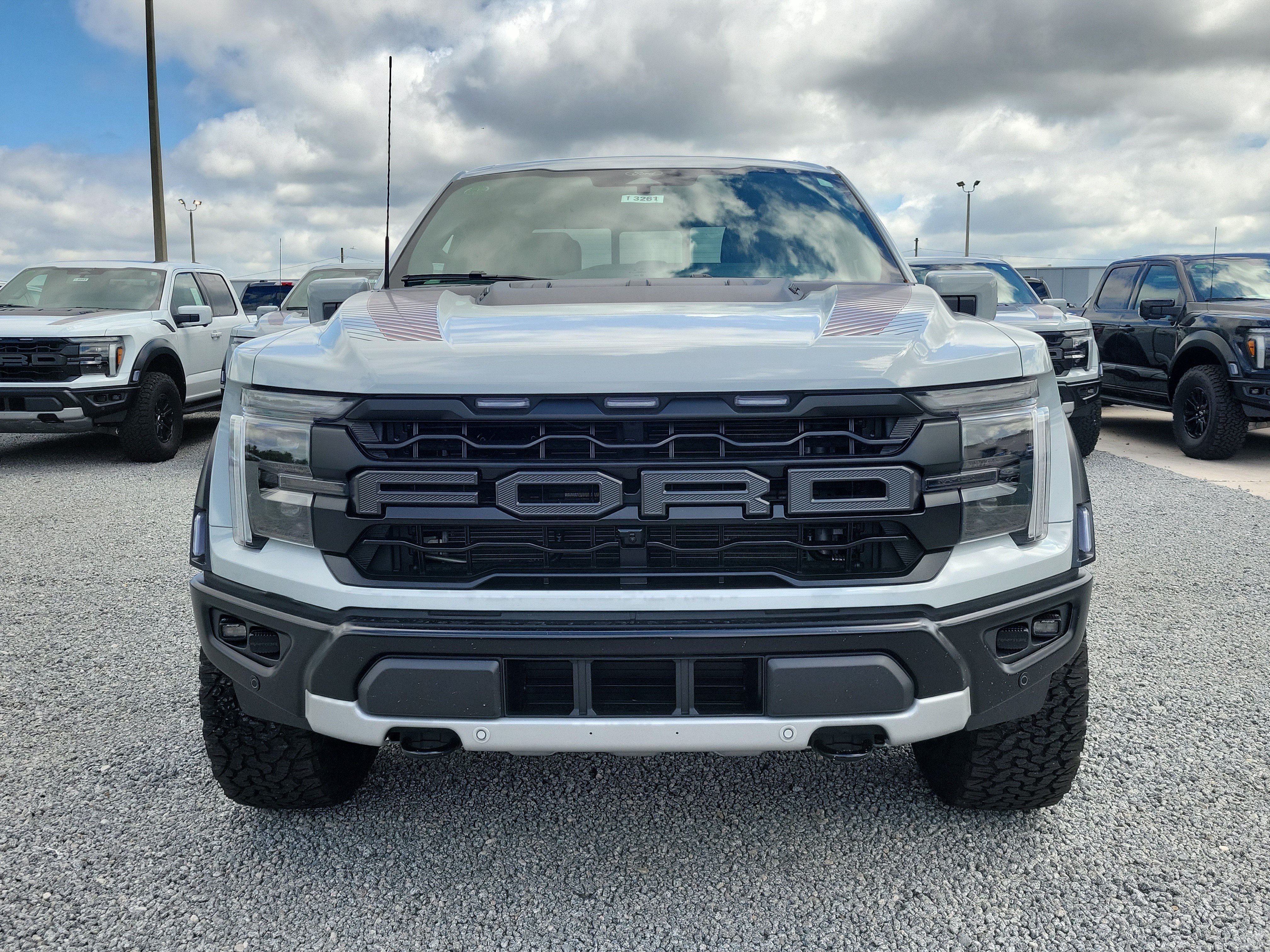 New 2026 Ford F150 Raptor AWD/4WD image 3