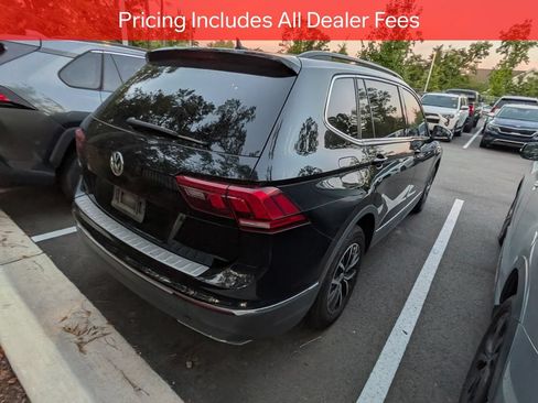 Used 2021 Volkswagen Tiguan SE FWD image 6