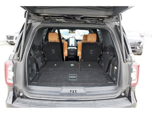 Used 2022 Ford Expedition Platinum image 29