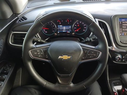 Used 2024 Chevrolet Equinox LT AWD/4WD image 17