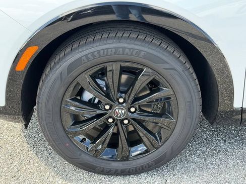 New 2026 Buick Envista Sport Touring FWD image 11