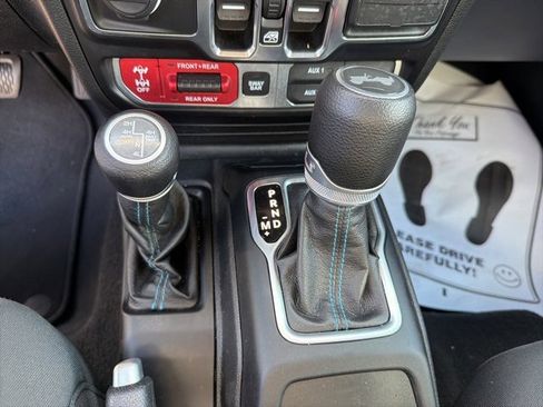 Used 2021 Jeep Wrangler Unlimited Rubicon 4xe w/ Cold Weather Group image 25