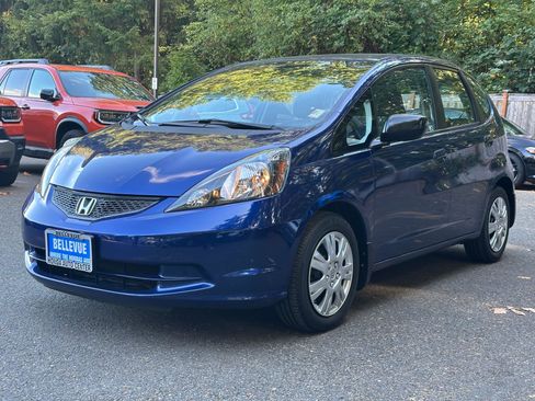 Used 2011 Honda Fit image 4
