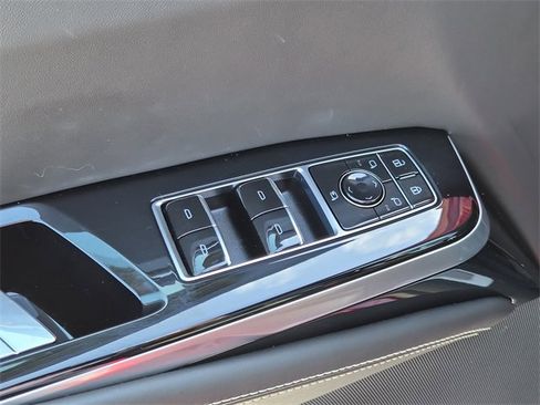 Certified 2025 Cadillac Escalade Sport Platinum w/ LPO, ONYX Package image 24