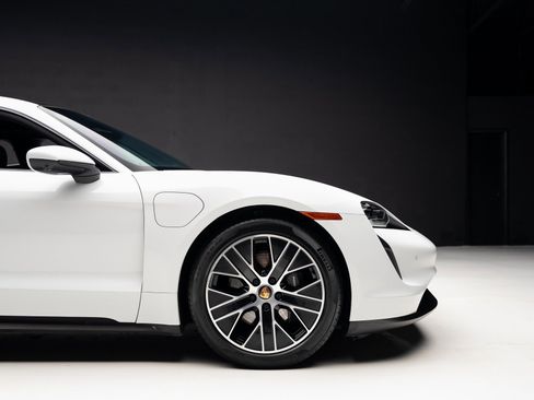 Used 2023 Porsche Taycan w/ Premium Package image 35